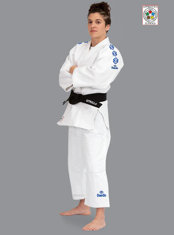 IJF JUDOGI DAEDO LOGO ON SHOULDER - Image 2